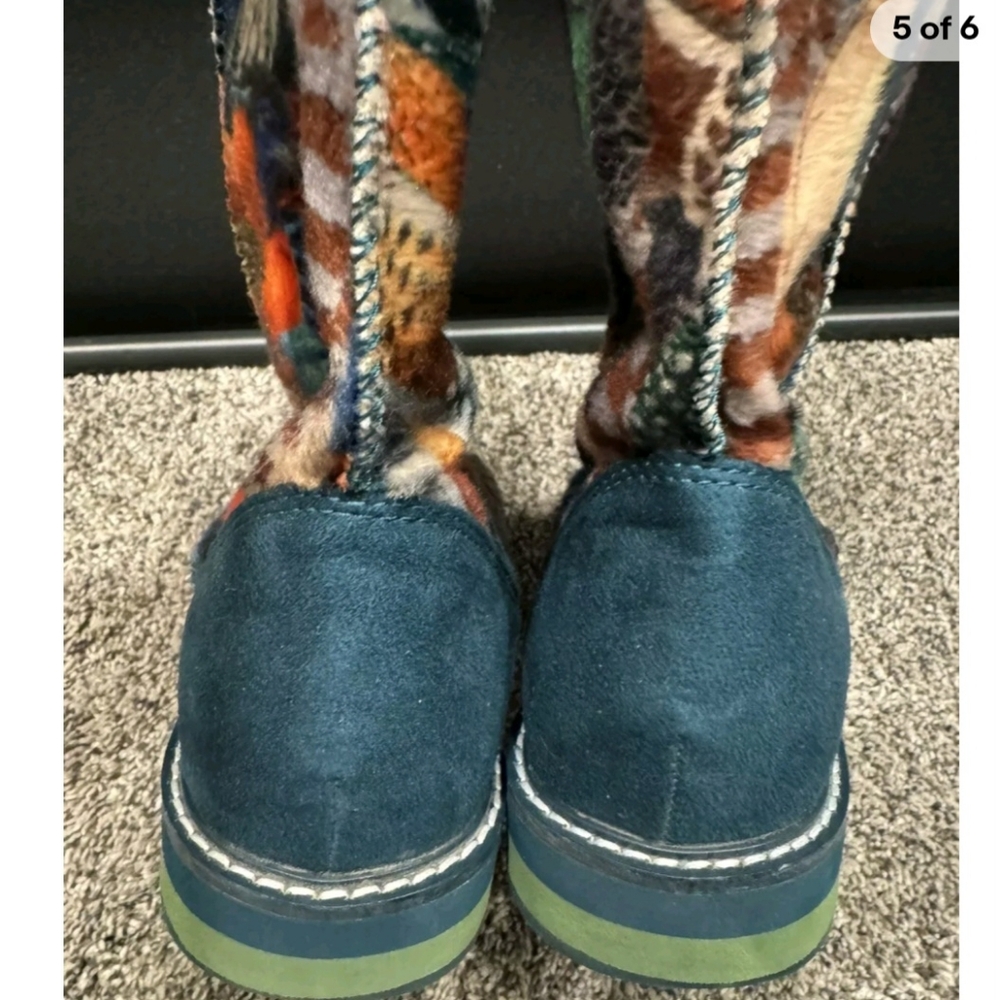 Colorful Abstract Pattern Boots - Picture 7 of 7